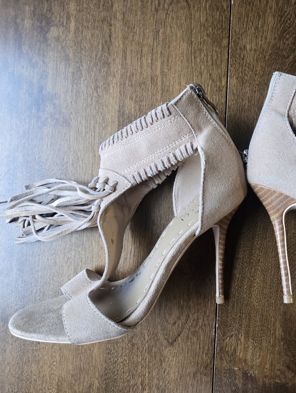 Gucci Suede Fringe Ankle Cuff Heels Wood Grain Stiletto Sandals Size 37 - Picture 4 of 10